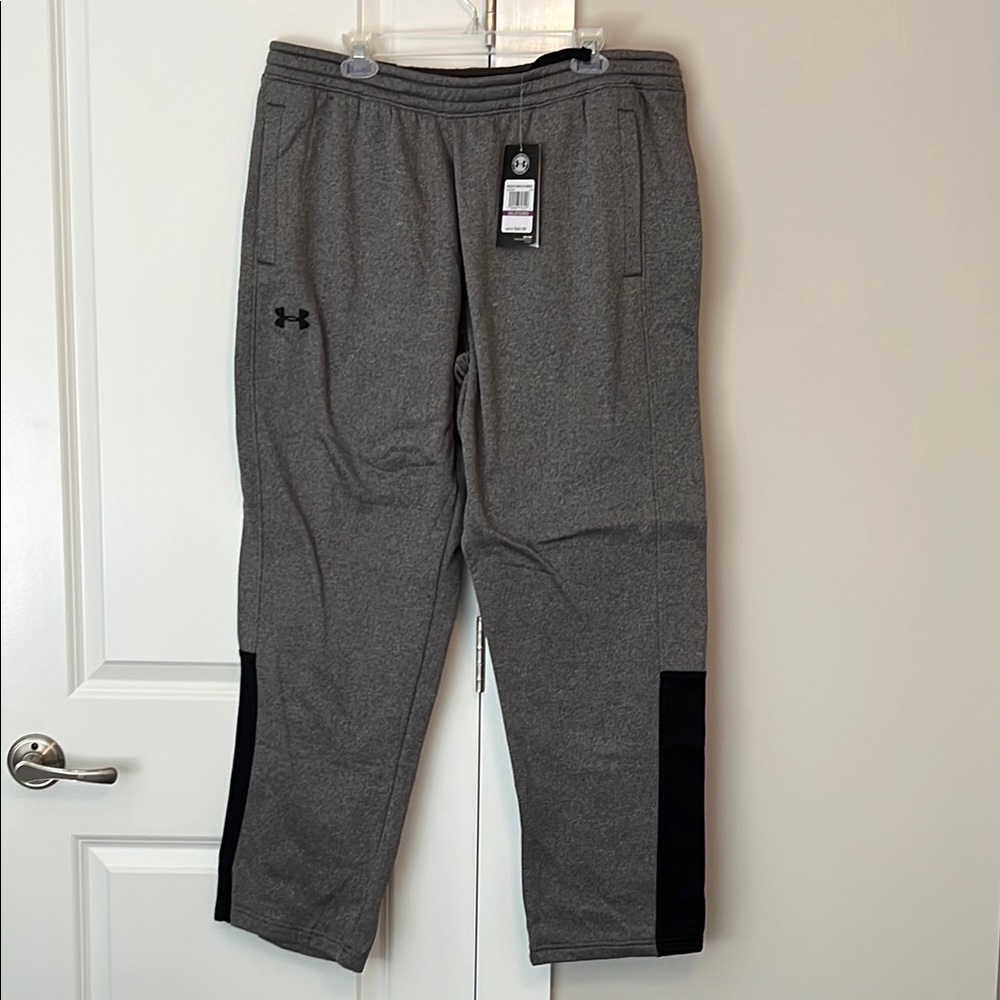 Under Armour Men's Gray Athletic Pants